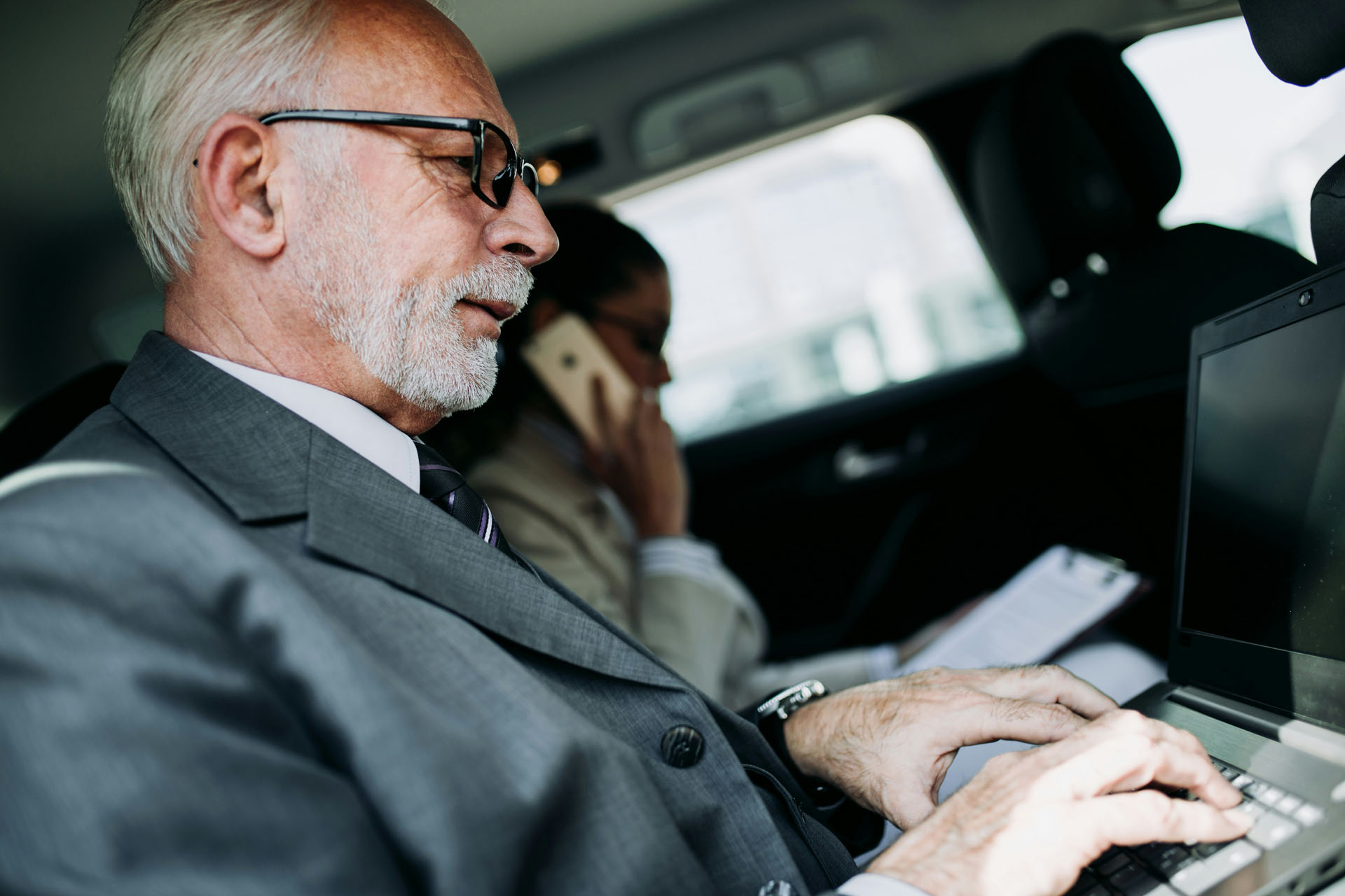 Corporate Travel in the Thames Valley Why Executive Car Services Matter